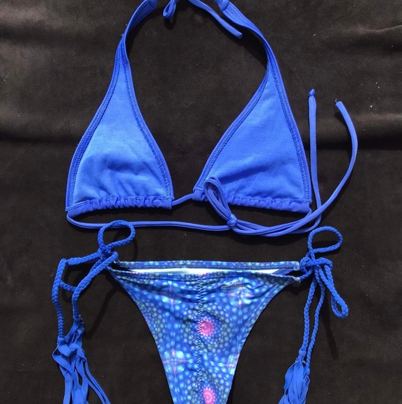 Pakaloha String Bikini In Blue, Hookipa top, Hamoa bottom, Size M - Picture 2 of 11